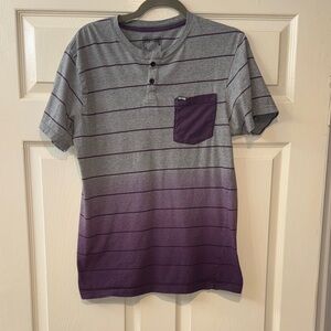 New York Boys Medium T-Shirt Gray Purple Striped Button Top